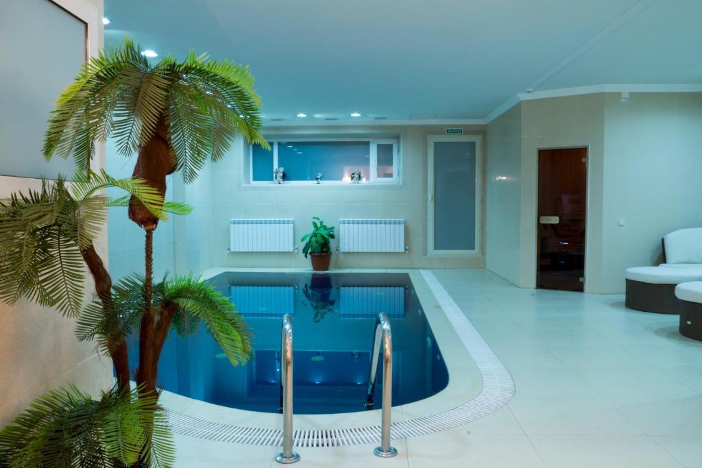 Ar Nuvo Hotel Karagandy Екстериор снимка