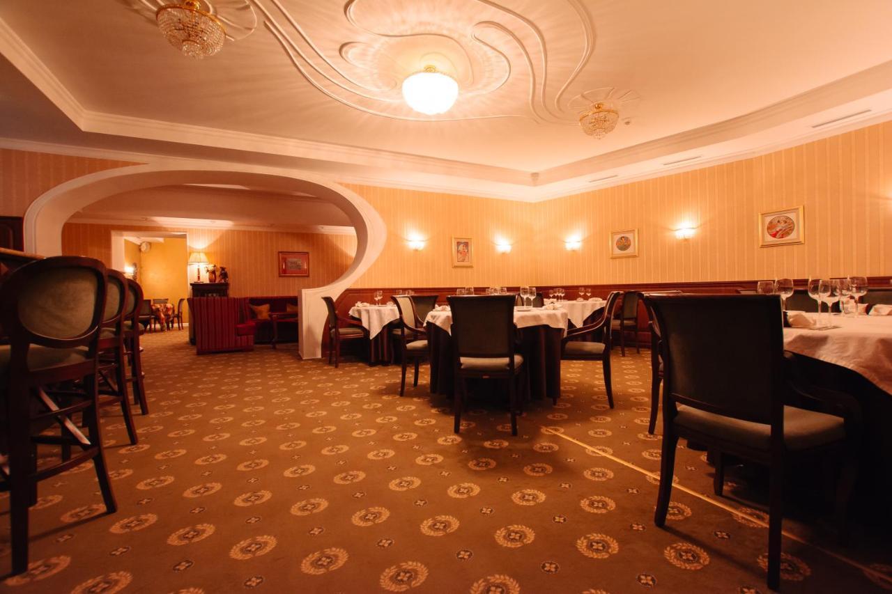 Ar Nuvo Hotel Karagandy Екстериор снимка